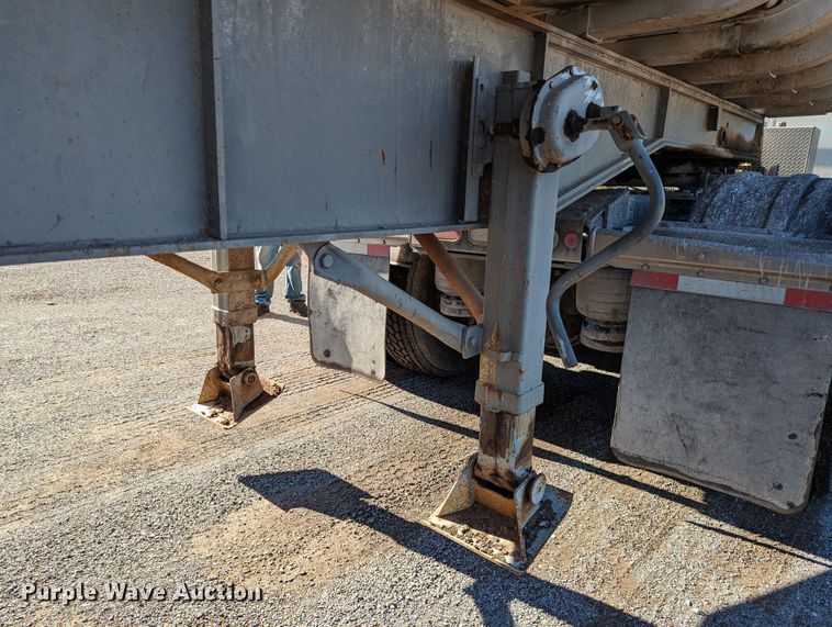 image for item LM9799 1979 Hobbs GS-24-53  end dump trailer