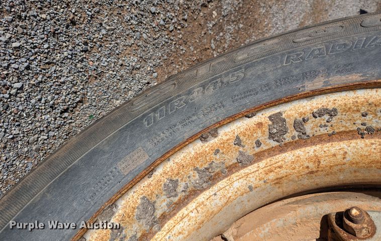 image for item LM9799 1979 Hobbs GS-24-53  end dump trailer