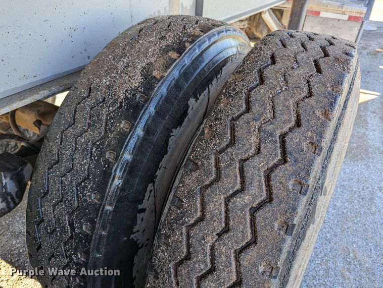 image for item LM9800 1983 Fruehauf ND1-22-7 DA5-24 F2U/C  end dump trailer