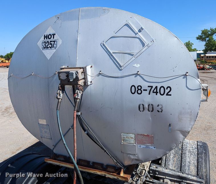 image for item LM9806 1974 Trailmobile T41I1CBF  tank trailer