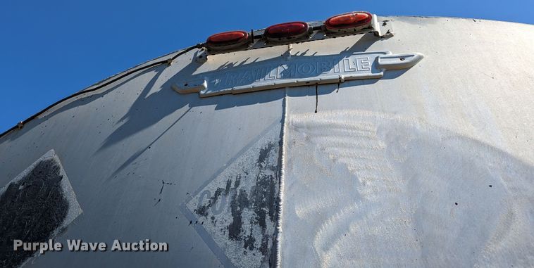 image for item LM9807 1970 Trailmobile T41I1CBF  tank trailer