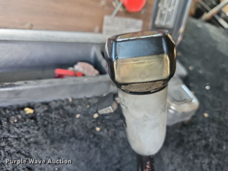 image for item LW9626 1984 Peterbilt 362  semi truck