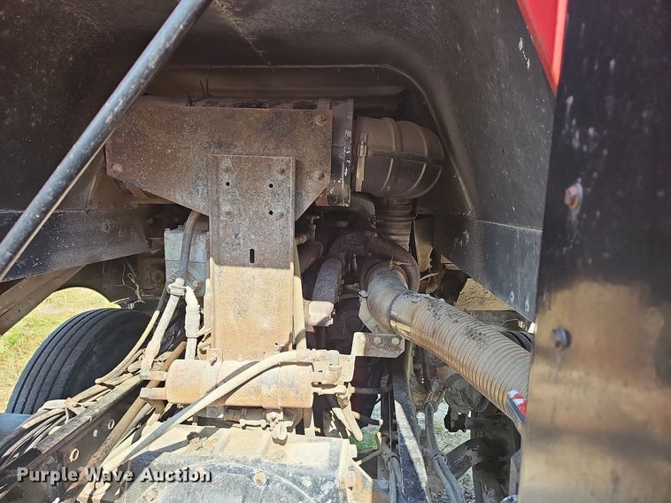 image for item LW9626 1984 Peterbilt 362  semi truck