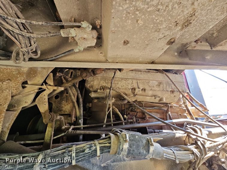 image for item LW9626 1984 Peterbilt 362  semi truck