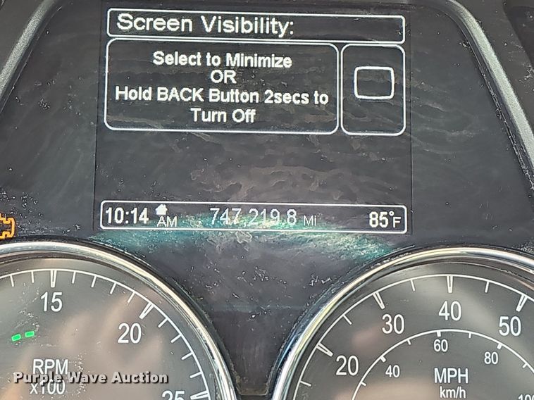 image for item LW9671 2016 Peterbilt 579  semi truck