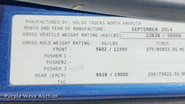 image for item LX9707 2015 Volvo VNL  semi truck