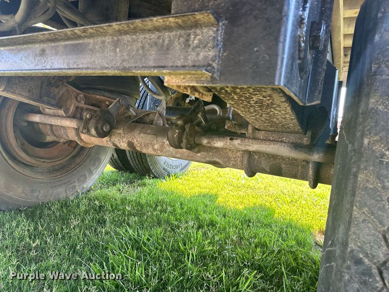 image for item MB9532 1991 Travis  end dump trailer