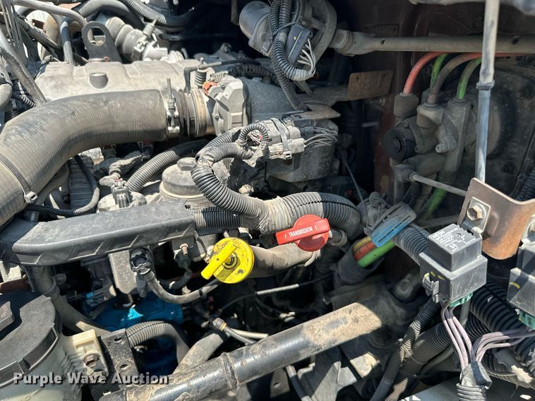 image for item MB9540 2012 International DuraStar 4300  box truck