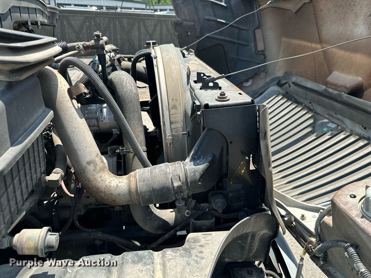 image for item MB9540 2012 International DuraStar 4300  box truck