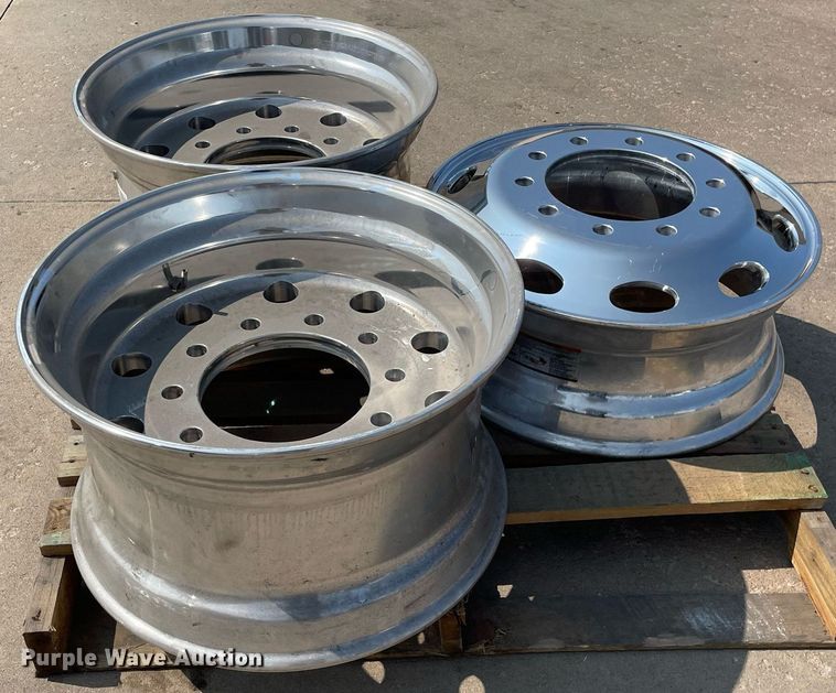 image for item ME9918 (3) Alcoa aluminum wheels