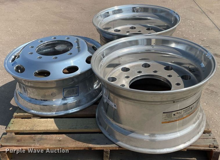 image for item ME9918 (3) Alcoa aluminum wheels