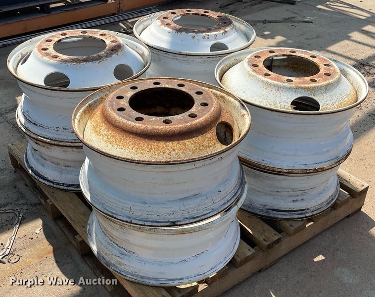 image for item ME9919 Tires and wheels