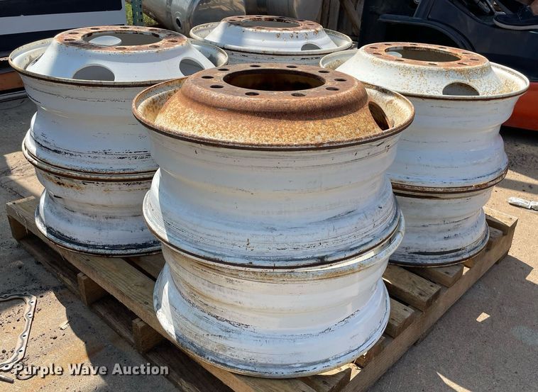 image for item ME9919 Tires and wheels