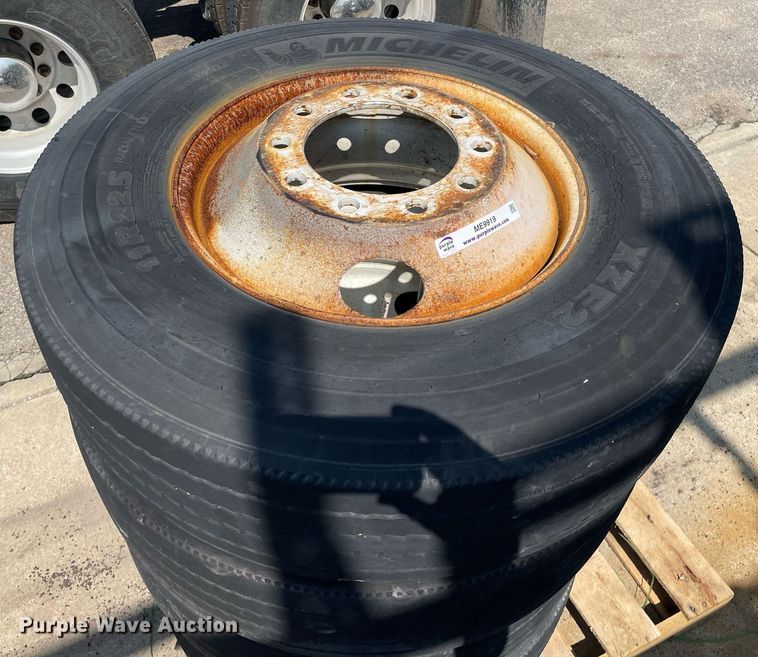 image for item ME9919 Tires and wheels