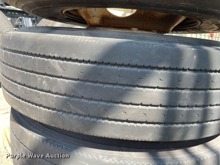 image for item ME9919 Tires and wheels