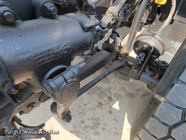 image for item ML9397 2001 Kenworth T800  semi truck