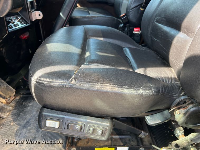 image for item MM9221 2000 Peterbilt 379  semi truck