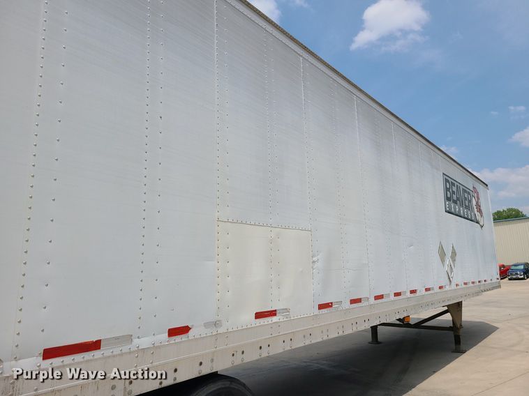 image for item MO9828 2000 Hyundai VT2480142JSR  dry van trailer