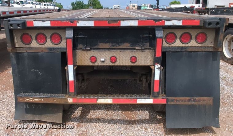 image for item MY9329 1998 Fontaine LFTW-6-8048WSAK  flatbed trailer
