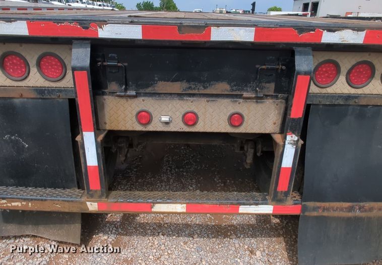 image for item MY9329 1998 Fontaine LFTW-6-8048WSAK  flatbed trailer