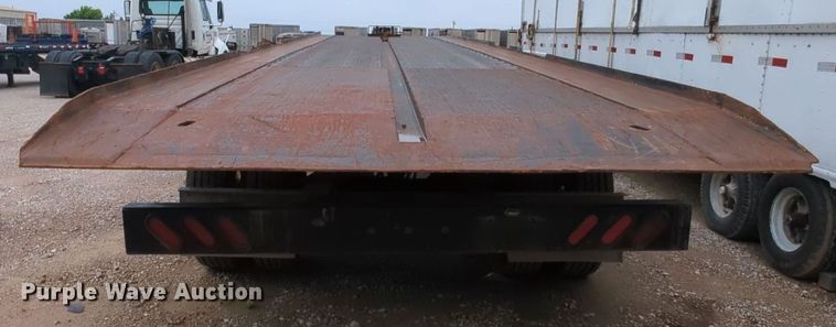 image for item MY9336 1997 Landoll 330  tilt deck equipment trailer