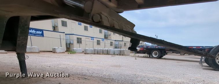 image for item MY9336 1997 Landoll 330  tilt deck equipment trailer