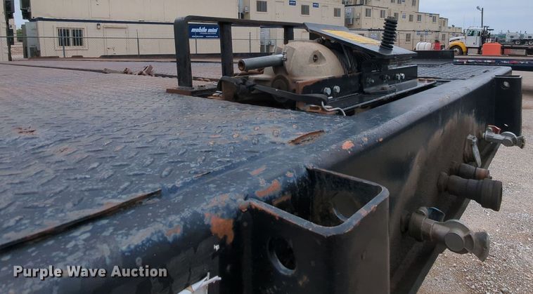 image for item MY9336 1997 Landoll 330  tilt deck equipment trailer