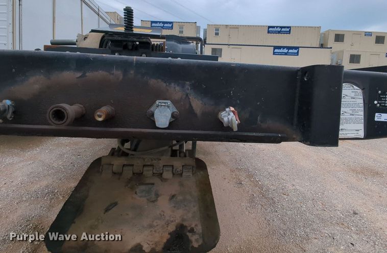 image for item MY9336 1997 Landoll 330  tilt deck equipment trailer