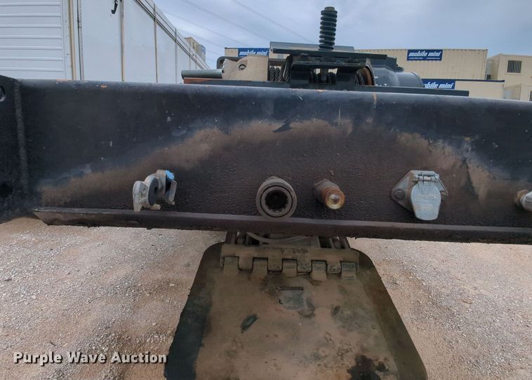 image for item MY9336 1997 Landoll 330  tilt deck equipment trailer