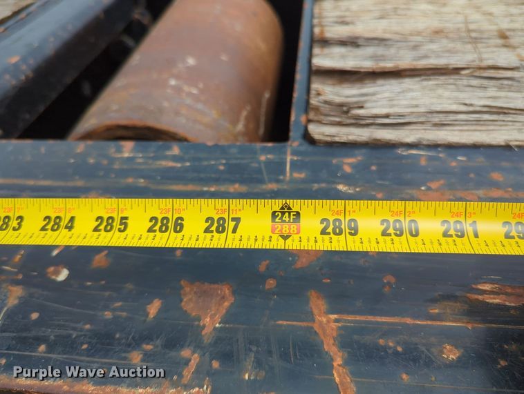 image for item MY9337 2013 Load King 6046  oilfield trailer