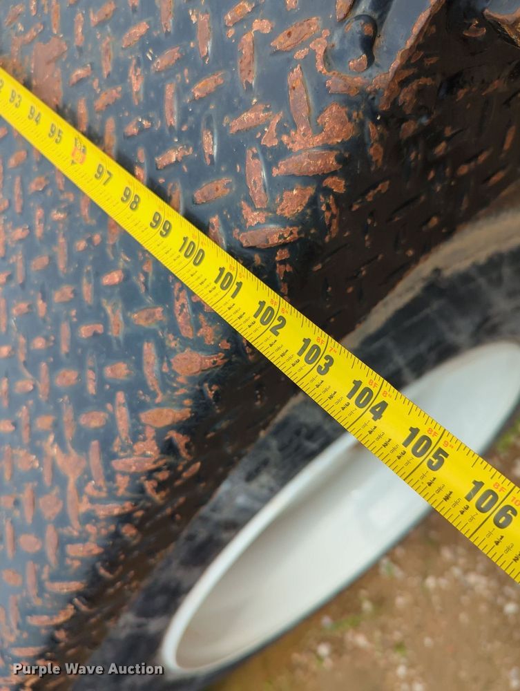 image for item MY9337 2013 Load King 6046  oilfield trailer