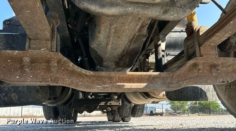 image for item NI9791 1997 Mack CH613  semi truck