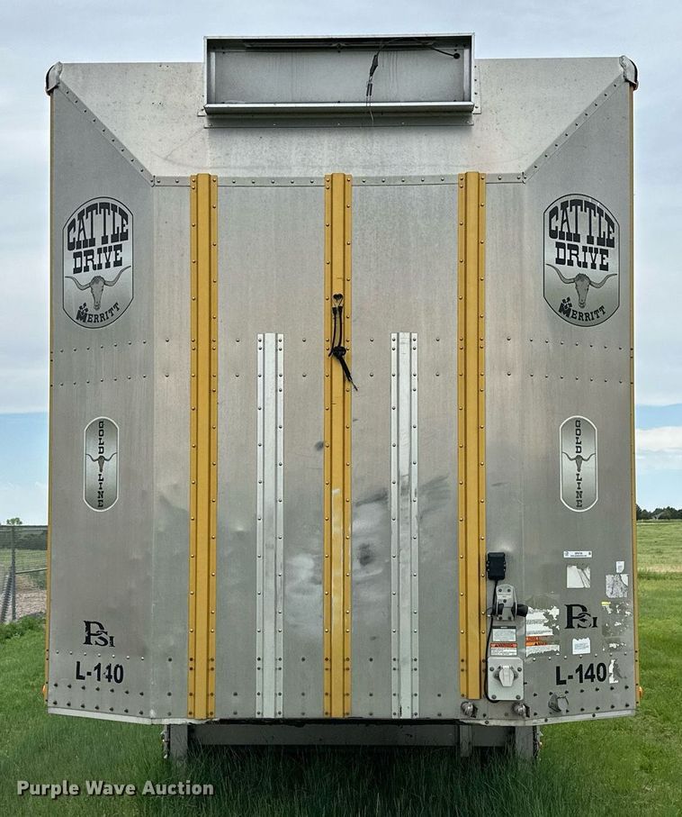 image for item NP9726 2016 Merritt Gold Line  livestock trailer