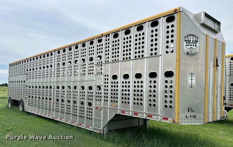 image for item NP9726 2016 Merritt Gold Line  livestock trailer
