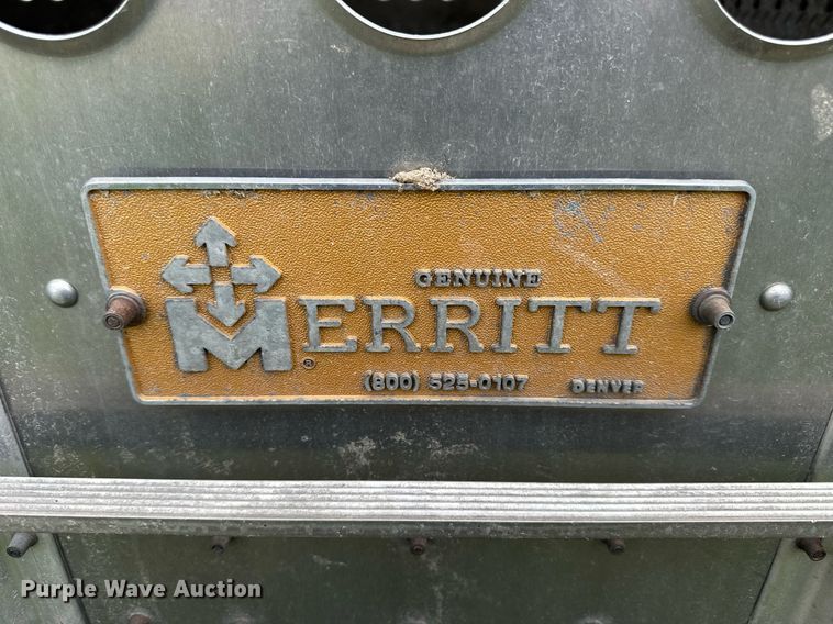 image for item NP9726 2016 Merritt Gold Line  livestock trailer