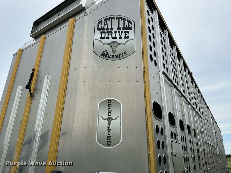 image for item NP9726 2016 Merritt Gold Line  livestock trailer