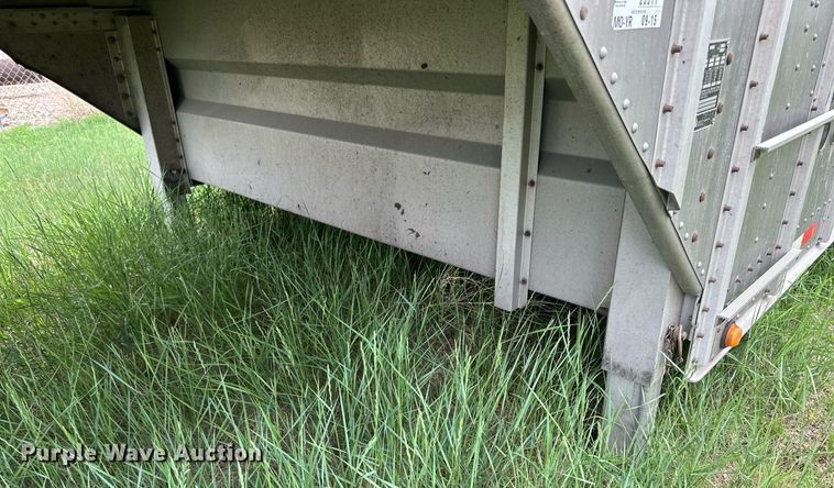 image for item NP9726 2016 Merritt Gold Line  livestock trailer