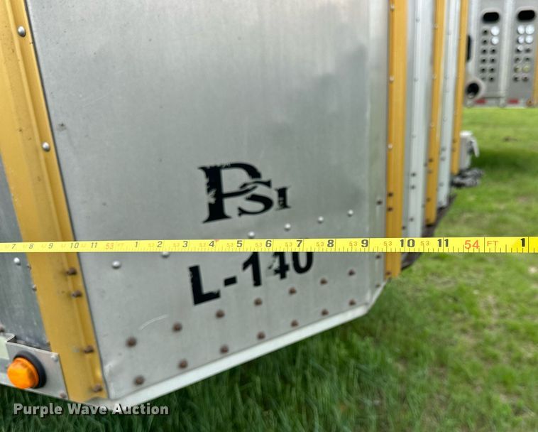 image for item NP9726 2016 Merritt Gold Line  livestock trailer