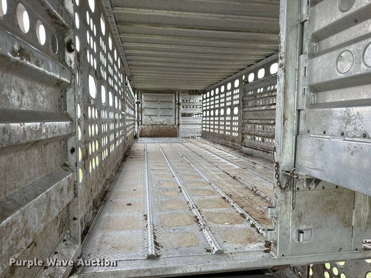 image for item NP9726 2016 Merritt Gold Line  livestock trailer