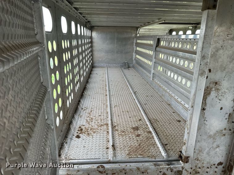 image for item NP9726 2016 Merritt Gold Line  livestock trailer