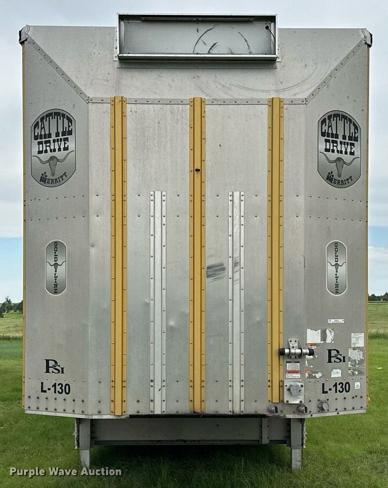image for item NP9727 2016 Merritt Gold Line  livestock trailer
