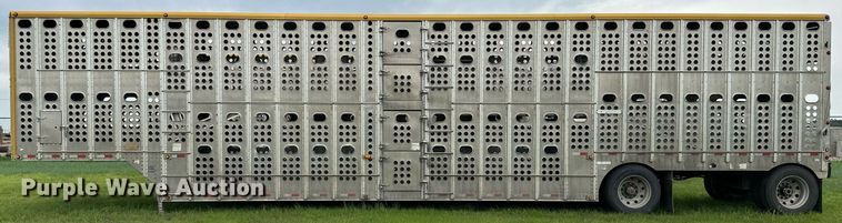 image for item NP9727 2016 Merritt Gold Line  livestock trailer