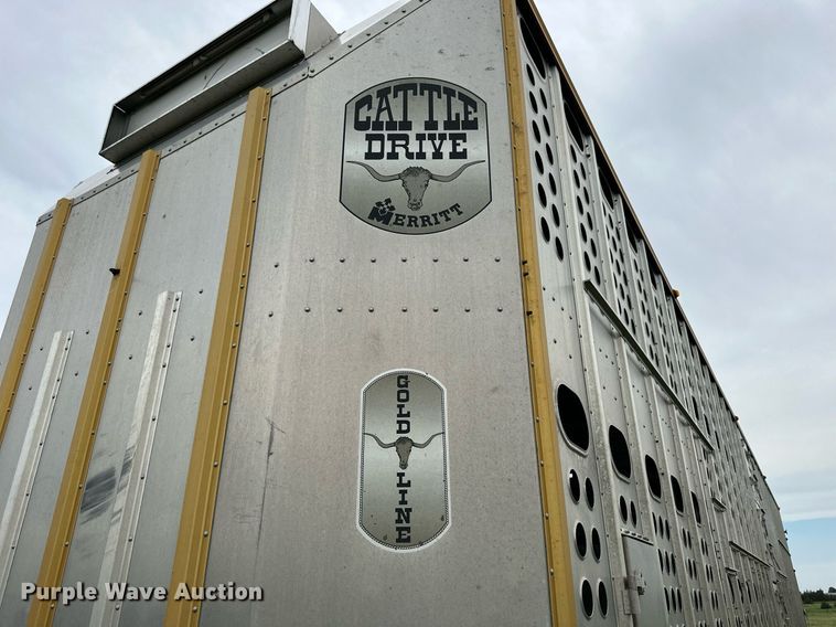 image for item NP9727 2016 Merritt Gold Line  livestock trailer