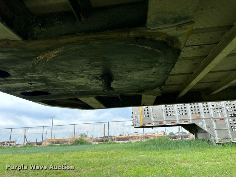 image for item NP9727 2016 Merritt Gold Line  livestock trailer