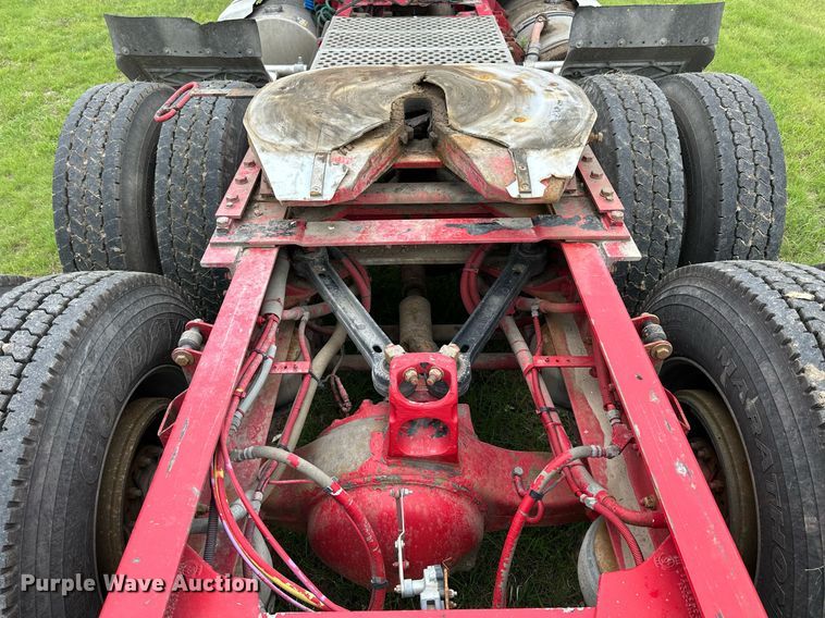 image for item NP9728 2012 Kenworth T660  semi truck