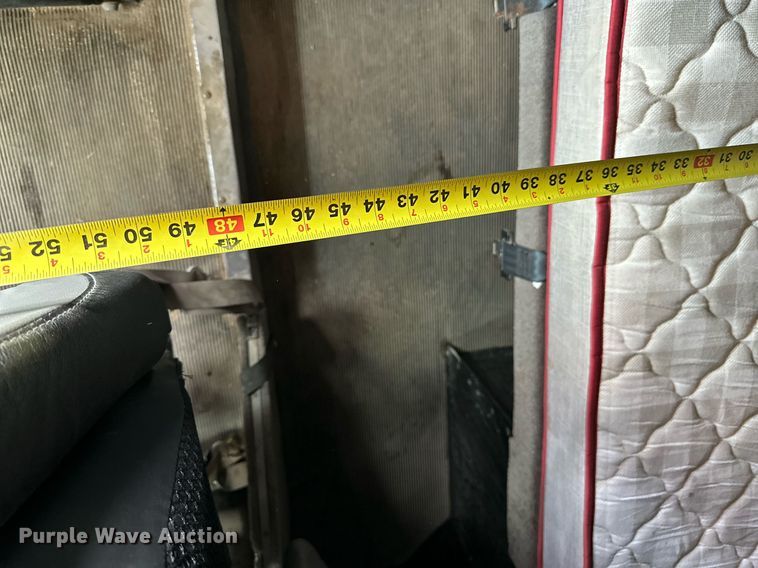 image for item NP9728 2012 Kenworth T660  semi truck