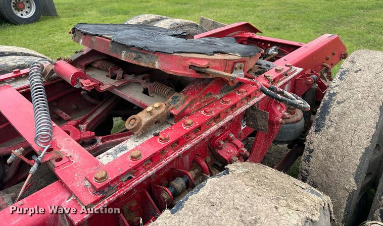 image for item NP9729 2012 Kenworth T660  semi truck