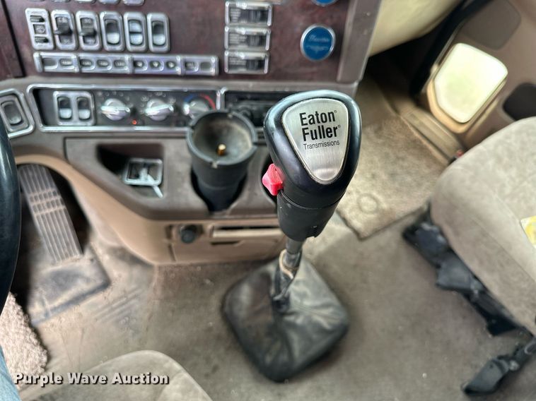 image for item NP9730 2008 Freightliner Coronado  semi truck