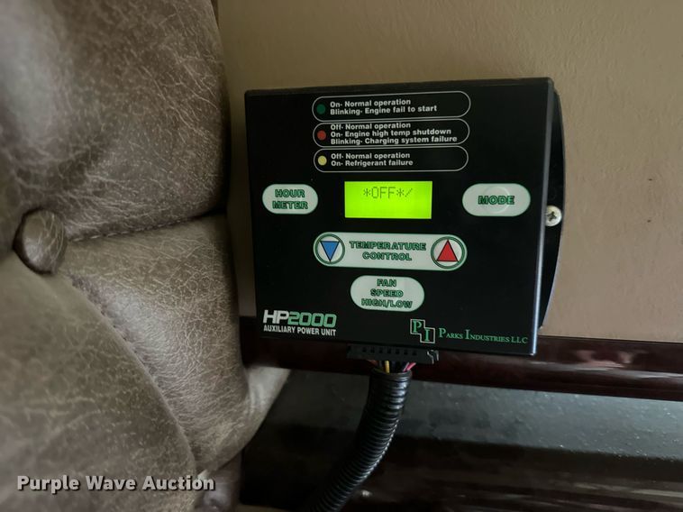 image for item NP9730 2008 Freightliner Coronado  semi truck