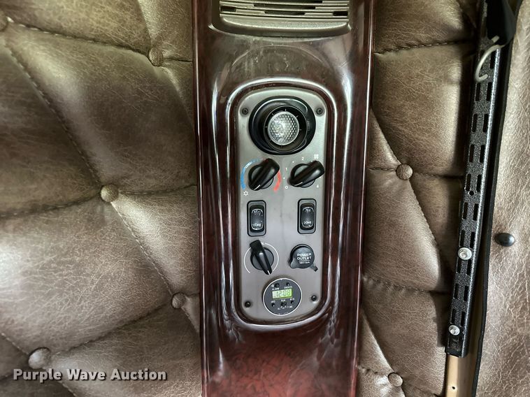 image for item NP9730 2008 Freightliner Coronado  semi truck